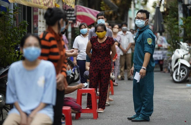 Bản tin COVID-19 trưa 23/6: Thêm 80 ca mắc mới, TP.HCM chiếm một nửa
