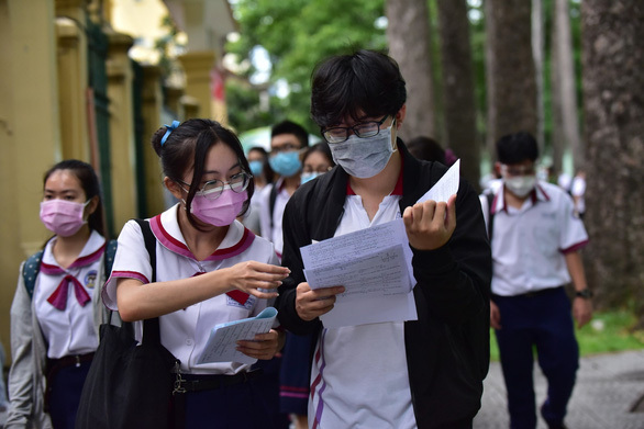 Điểm thi tốt nghiệp THPT 2021: Bình Dương dẫn đầu cả nước, Hà Nội xếp thứ 25