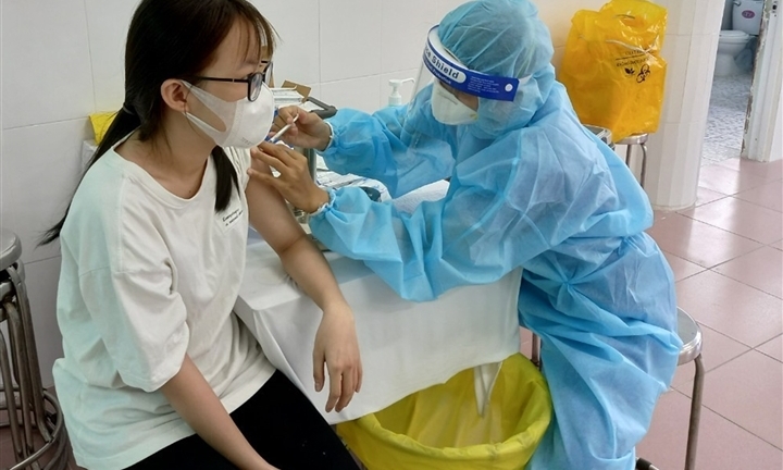 Bộ Y tế đề nghị TP.HCM phản hồi về việc mua 5 triệu liều vaccine Moderna