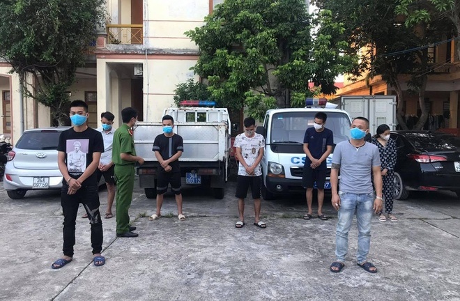 Tin tức pháp luật ngày 20/9: Bắt quả tang thiếu nữ 17 tuổi cùng 6 nam giới 