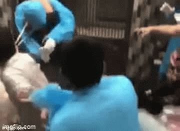 TP.HCM: Tấn công nhân viên y tế, 3 người cùng nhà bị khởi tố