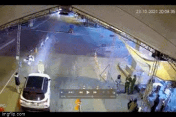 Khởi tố tài xế tăng ga hất văng CSGT để 