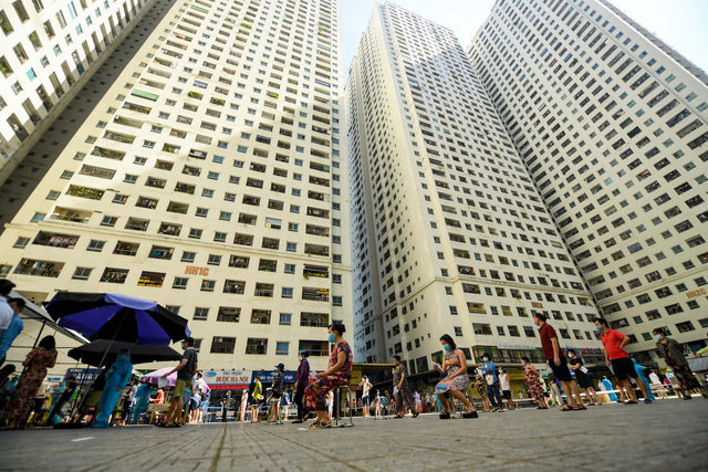 Hà Nội phong tỏa chung cư 2.000 dân ở HH Linh Đàm vì có F0