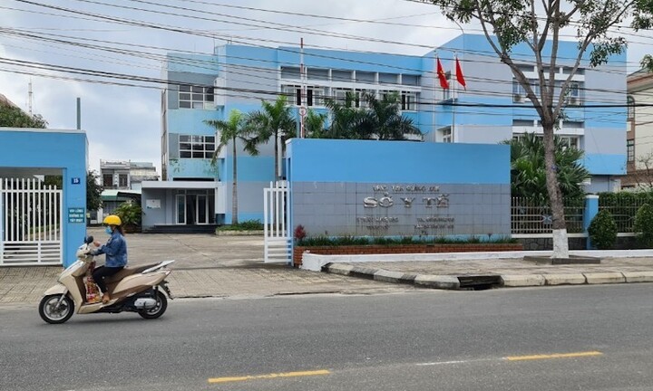 Xôn xao thông tin mua máy X-Quang chênh lệch gần 2,5 tỷ đồng, lãnh đạo sở Y tế Quảng Nam nói gì?
