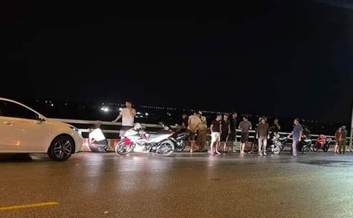 Nghi vấn thanh niên Hải Dương nhảy cầu Hàn tự tử: Hiện trường có gì?