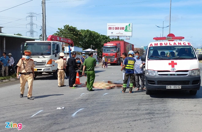 Danh tính nam thanh niên bị xe tải cán tử vong trên đường dẫn lên cao tốc
