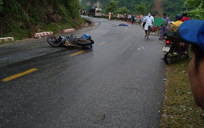 Tin tức tai nạn giao thông mới ngày 2/9: Gặp nạn trên đường về quê nghỉ lễ, hai vợ chồng tử vong