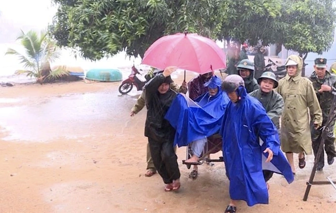 Bão Noru vào biển Đông: Quảng Nam có hơn 2.500 lao động đang trên biển