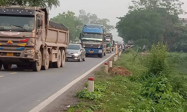 Tin tức tai nạn giao thông mới ngày 28/9: Tài xế ôtô tông 4 người thương vong rồi bỏ trốn