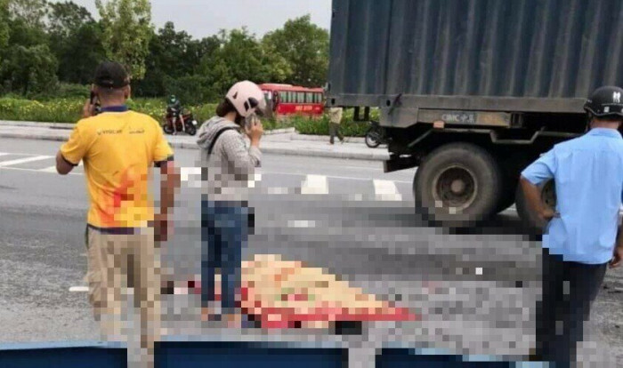 Tin tức tai nạn giao thông mới ngày 30/9: Va chạm với xe tải đang rẽ trên QL18A, tài xế xe máy tử vong tại chỗ