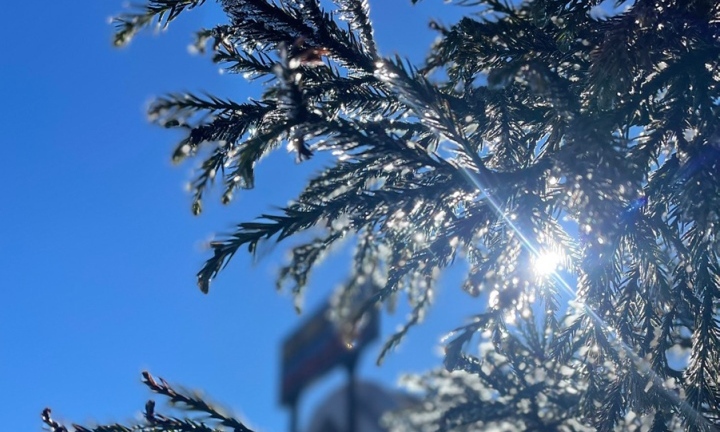 Nhiệt độ trên đỉnh Fansipan xuống thấp nhất trong năm