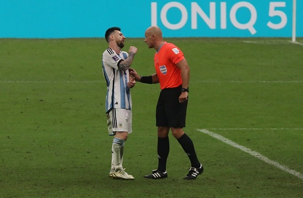 Messi nói gì với trọng tài Marciniak sau chung kết World Cup 2022?
