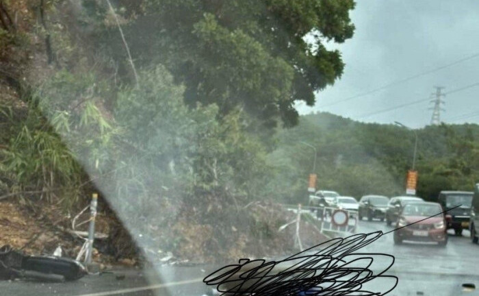 Tin tức tai nạn giao thông mới ngày 12/1: Xe máy đấu đầu ô tô trên Tỉnh lộ 334, một người tử vong thương tâm