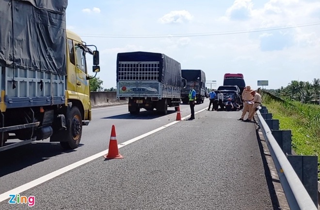 Tin tức tai nạn giao thông mới ngày 16/1: 3 vụ tai nạn liên tiếp trên cao tốc TP.HCM - Trung Lương