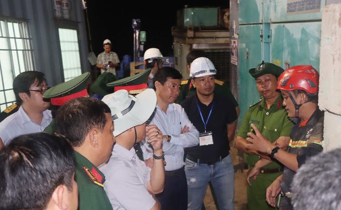 Vụ bé trai 10 tuổi bị lọt xuống trụ bê tông 35m: Chủ tịch tỉnh gửi thư cảm ơn lực lượng cứu hộ