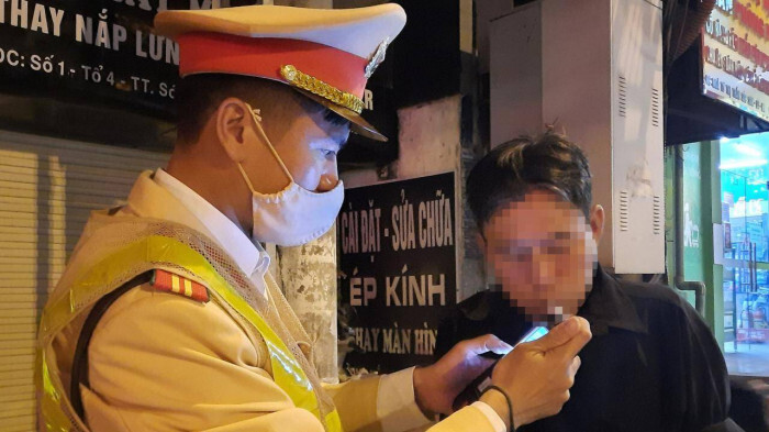 Hà Nội yêu cầu thông báo đến cơ quan cơ quan cán bộ, công chức vi phạm nồng độ cồn