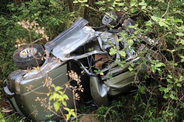 Vụ ô tô lao xuống vực sâu 40m, 2 ông cháu tử vong: Diễn biến mới nhất