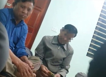Nghệ An: Xác minh clip nghi bí thư xã đánh bài ăn tiền