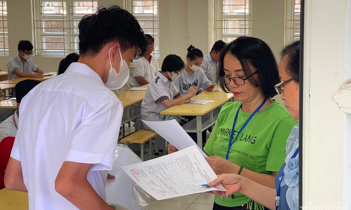 Cập nhật đề thi, đáp án gợi ý môn Ngữ văn vào lớp 10 tại Quảng Ninh chuẩn nhất, chi tiết nhất