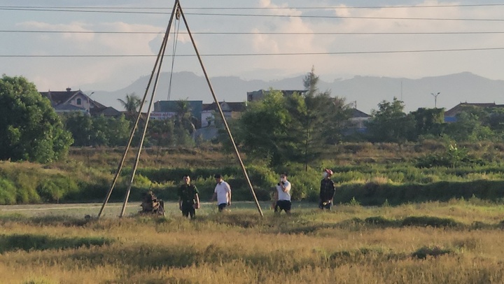 Vụ công nhân tử vong do phóng điện ở Hà Tĩnh: Lãnh đạo điện lực huyện Thạch Hà nói gì?