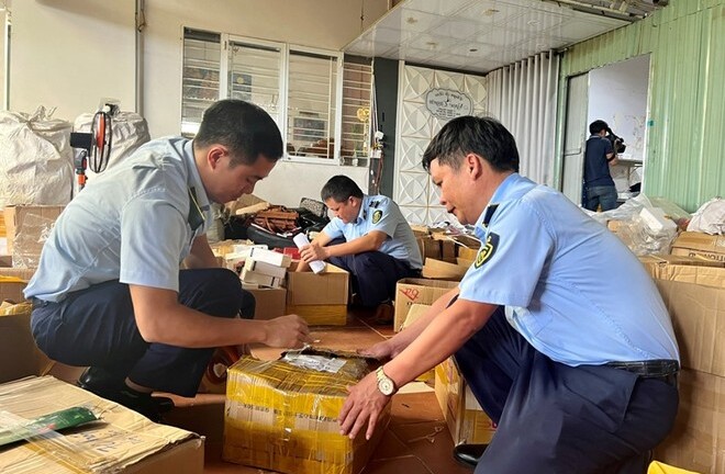 Bộ Tài chính thành lập Tổ công tác về cao điểm đấu tranh chống buôn lậu, gian lận thương mại