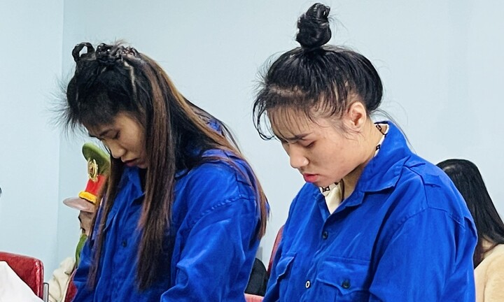 Xét xử vụ lừa bán em gái 14 tuổi sang Trung Quốc lấy chồng: Lời khai của người chị hám lợi