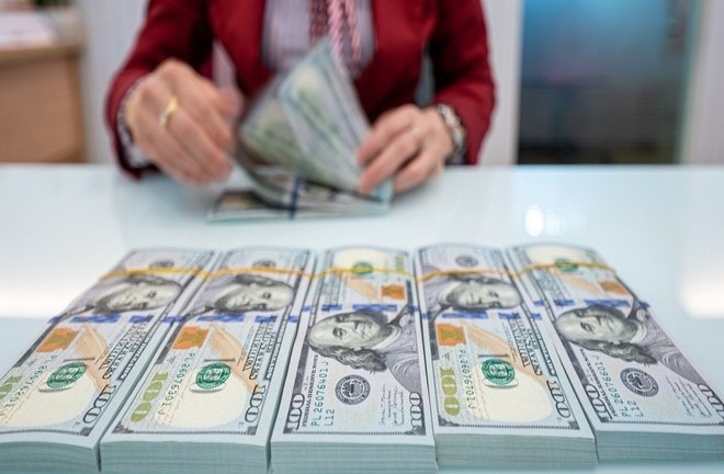 Tỷ giá USD hôm nay 15/2: USD bất ngờ quay đầu giảm nhẹ