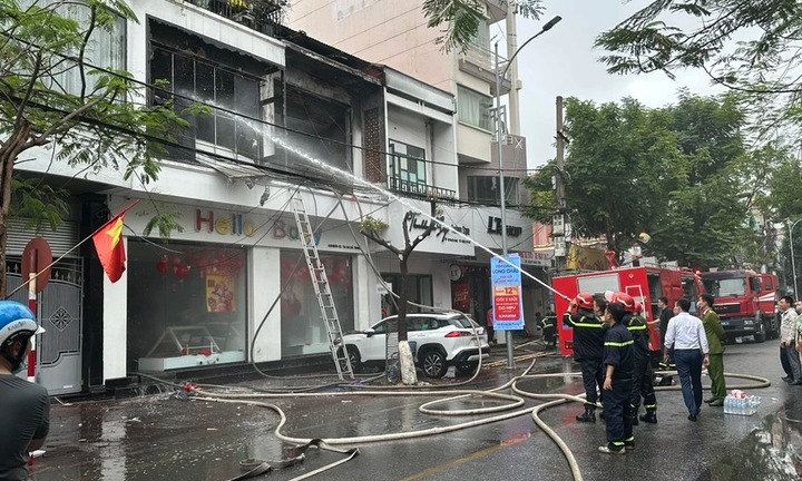 Cháy nhà ở Hải Phòng, 1 người thoát nạn