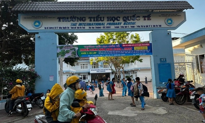 Vụ suất ăn trường tiểu học 