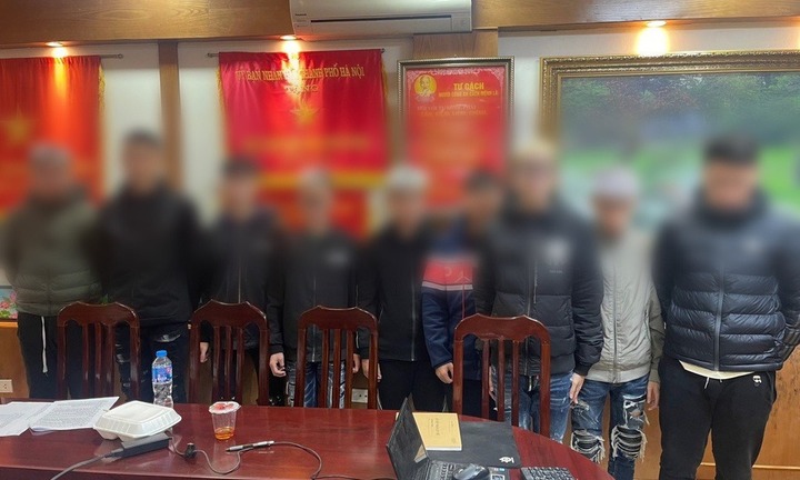 Vụ nhóm thanh niên dùng xẻng đánh gục người trên phố Hà Nội: Xác định nguyên nhân ban đầu