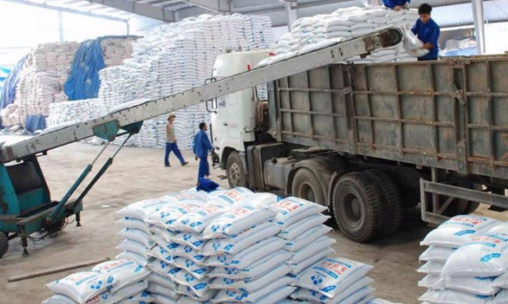 Bộ Tài chính bác kiến nghị giảm thuế xuất khẩu phân bón về mức 0%