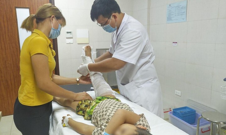 Tin tức đời sống ngày 21/7: Hai anh em giằng co, bé 5 tuổi bị kéo đâm vào đùi