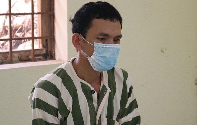 Trà Vinh: Khởi tố đối tượng chém đứt lìa bàn tay bạn nhậu