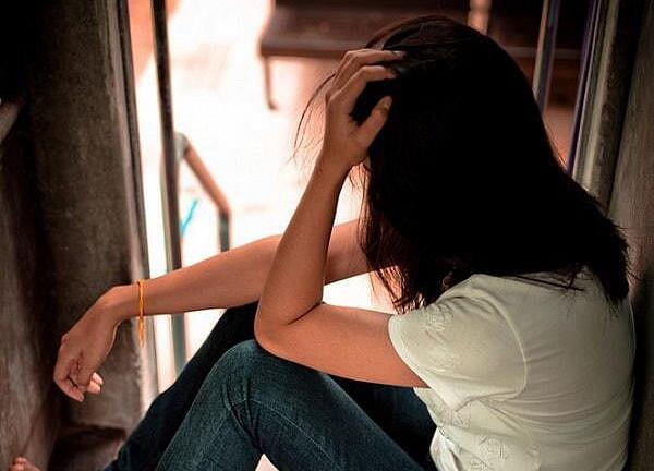 Viện cớ không chịu nổi cô đơn để ngoại tình, người phụ nữ nhận cái kết chua chát sau khi ly hôn