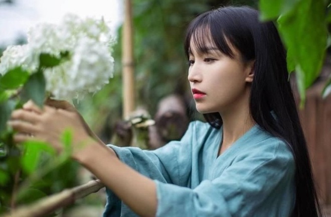 “Tiên nữ Tứ Xuyên” Lý Tử Thất thông báo ngừng đăng video đồng quê, hé lộ lý do bất ngờ