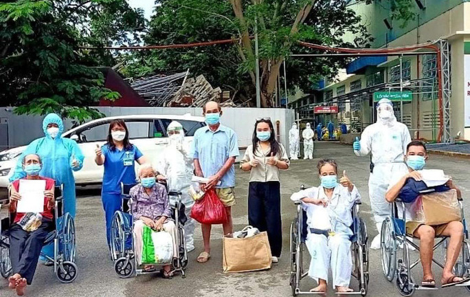 TP.HCM: Số bệnh nhân nặng và tử vong tiếp tục giảm