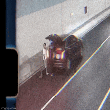 Hai mẹ con đỗ xe dưới hầm cao tốc, sự việc xảy ra sau đó khiến ai nấy ám ảnh