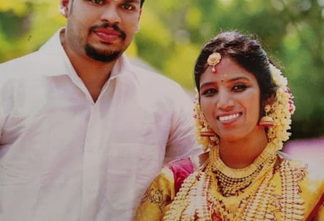 Gã chồng ác độc 2 lần thả rắn cắn chết vợ, âm mưu phía sau gây phẫn nộ tột độ