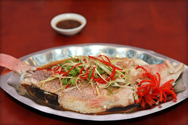 Cá hấp xì dầu thơm ngọt đổi vị bữa cơm gia đình