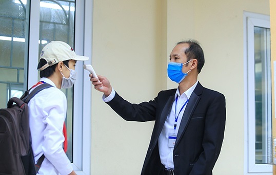 Hà Nội có thể cho học sinh cấp 3 trở lại trường từ ngày 6/12