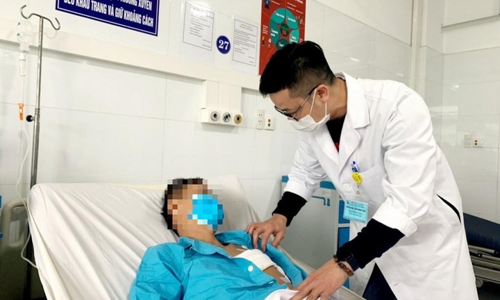 Tin tức đời sống ngày 11/12: Phẫu thuật thành công cứu sống bệnh nhân bị dao đâm thấu tim