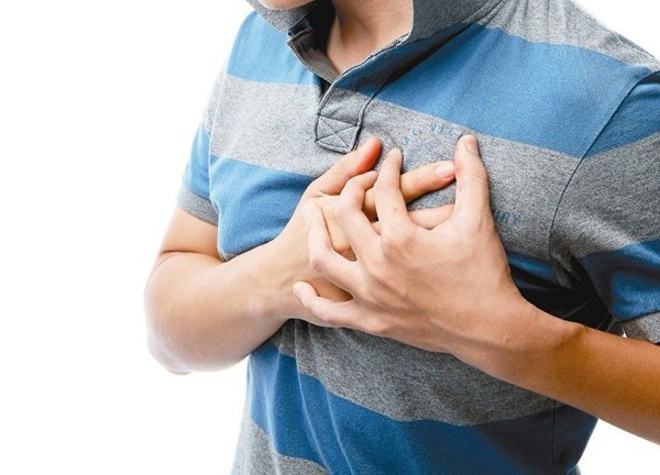 5 việc cần tránh khi thức dậy vào buổi sáng mùa đông, cố làm cẩn thận đột quỵ