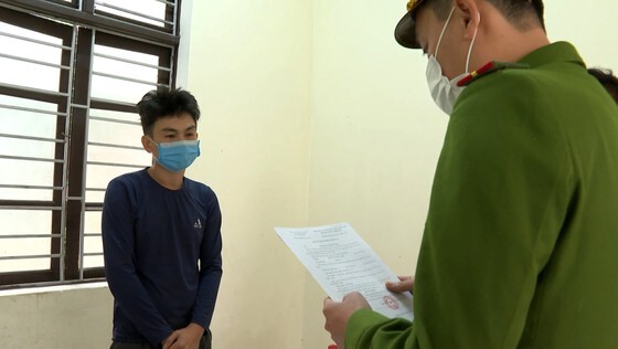 Khởi tố đối tượng lừa bán 12 xe ô tô, chiếm đoạt hơn 2,7 tỷ đồng