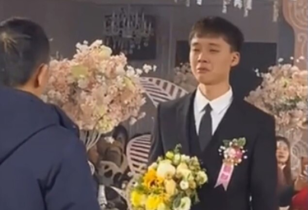 Tin tức đời sống ngày 5/2: Chú rể khóc nức nở giữa lễ đường và lý do đầy bất ngờ