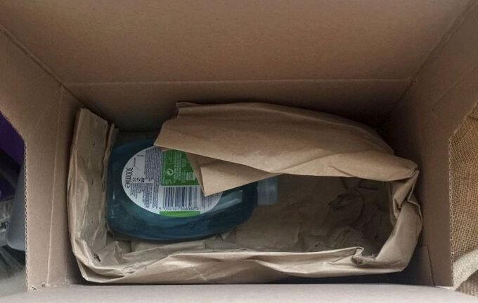 Tin tức công nghệ mới nóng nhất hôm nay 6/2: Mua iPhone 13 Pro Max nhưng nhận thứ gây choáng