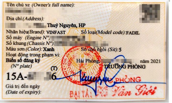 Lãnh đạo cục Cảnh sát giao thông nói gì về cà vẹt ô tô sai tiếng Anh?