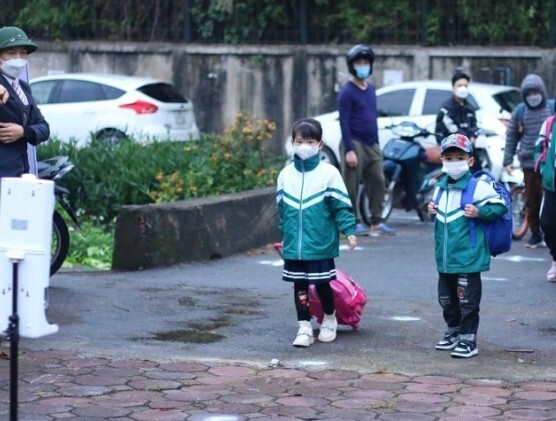 Gần 10.000 học sinh, giáo viên mắc COVID-19, Hải Phòng dạy và học trực tiếp thế nào?