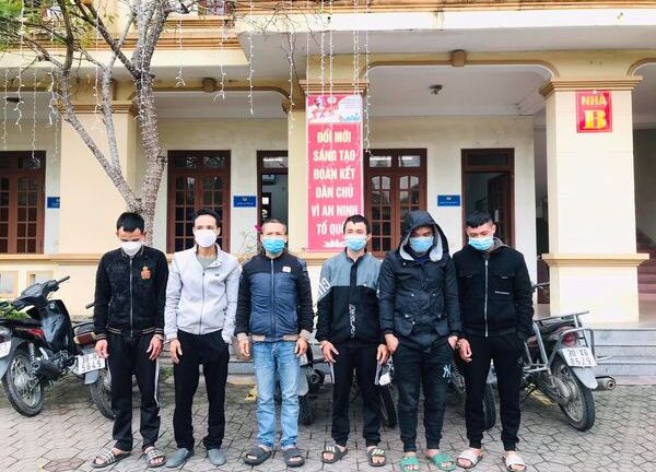 Bắt quả tang 8 đối tượng đang say sưa sát phạt nhau trên núi Hồng Lĩnh