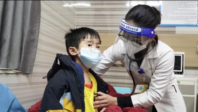 Bé 7 tuổi chiến thắng ngoạn mục hội chứng hậu COVID-19 nguy hiểm