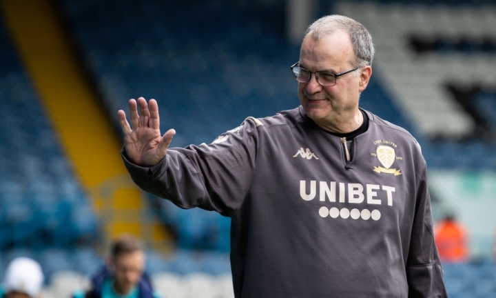 Leeds sa thải HLV Marcelo Bielsa sau chuỗi thất bại tại Ngoại hạng Anh